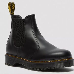 Dr. Martens Smooth Black Chelsea Boots
